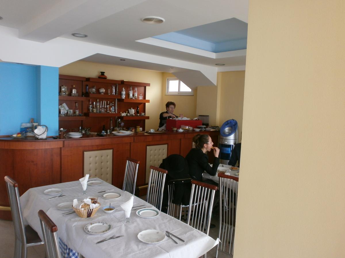 Odhisea Hotel Restaurant Кепаро Экстерьер фото